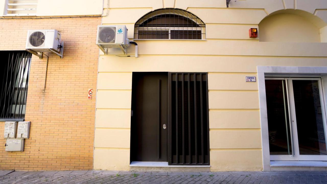 Rentalsevilla Escuelas Pias Exterior foto